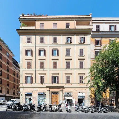 Maria Luxury Apartment-3
