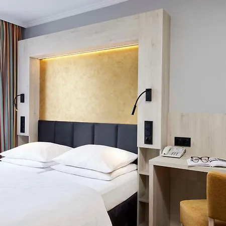 Best Western Raphael Hotel Altona-2