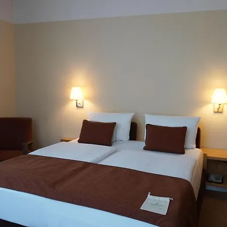 Centrovital Hotel Berlin-3