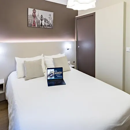 Modern Hotel-2