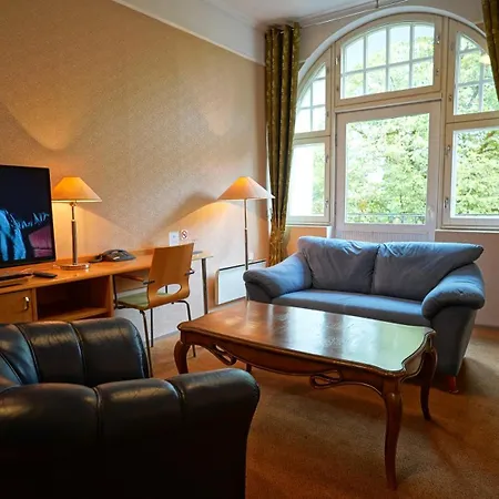 Barclay Hotel-2