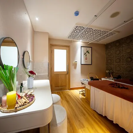Harmony Saigon Hotel & Spa-2