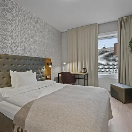 Home Hotel Astoria-3