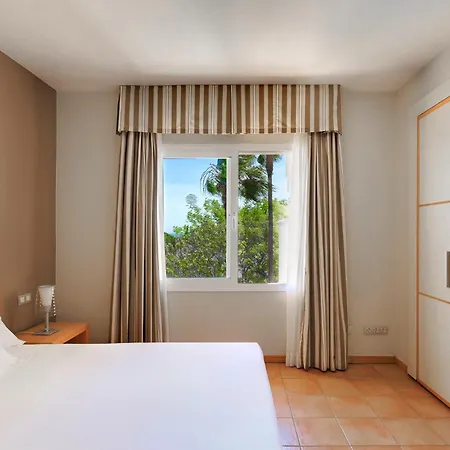 Elviria Hills Living-3