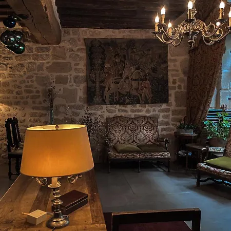 Boutique Hotel De La Place Des Vosges-3