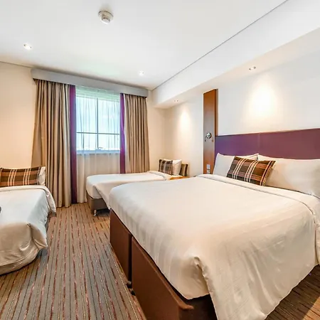 Premier Inn Abu Dhabi Airport Business Park-2