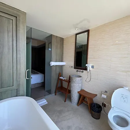 The Crystal Luxury Bay Resort Nusa Dua-2