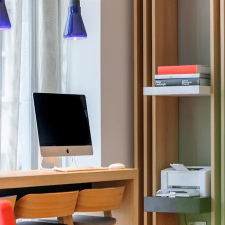 Holiday Inn Express - Berlin - Alexanderplatz By Ihg-3