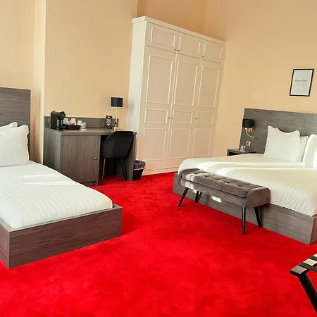 La Bourse Hotel-2