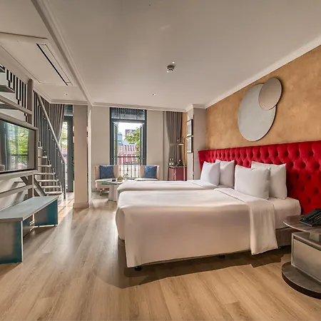 Grand Hotel Du Lac Boutique Saigon-3