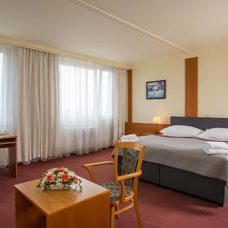 Top Hotel Praha-3