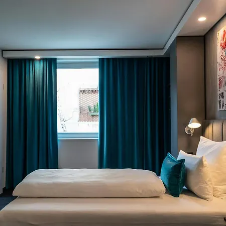 Motel One Berlin-Mitte-3
