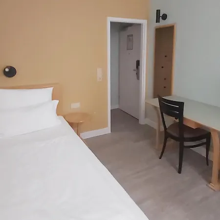 Garner Hotel Berlin - Messe By Ihg-2