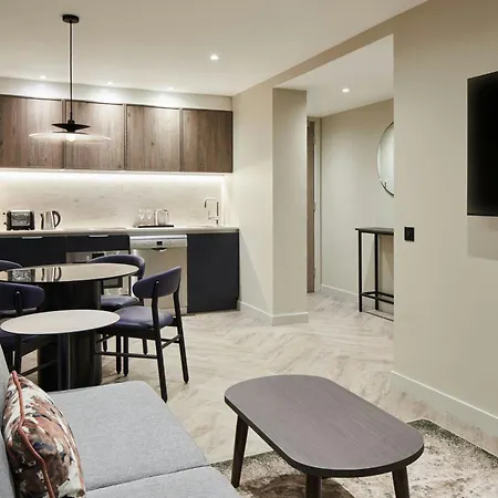 Residence Inn By Marriott Edinburgh-3