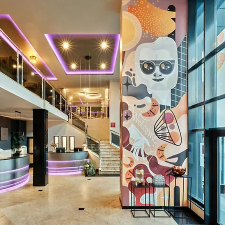 Leonardo Royal Hotel Warsaw-2