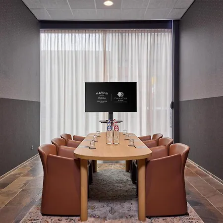 Haven Hotel Rotterdam, Curio Collection By Hilton-2