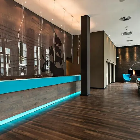 Motel One Bremen-Altstadt-3
