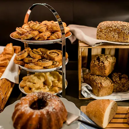 Motel One Luebeck-2
