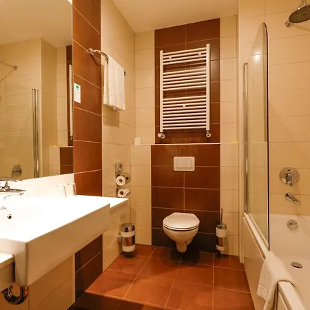 Grand Palace Hotel Hannover-3
