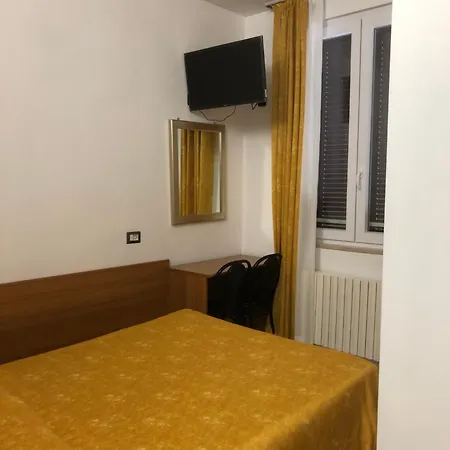 Hotel Mignon-2