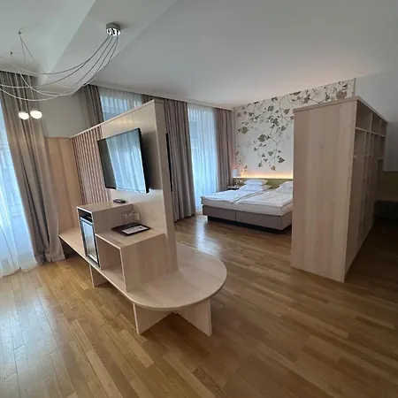 Hotel Caroline-3
