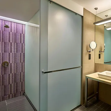 Aloft By Marriott Kuala Lumpur Sentral-3