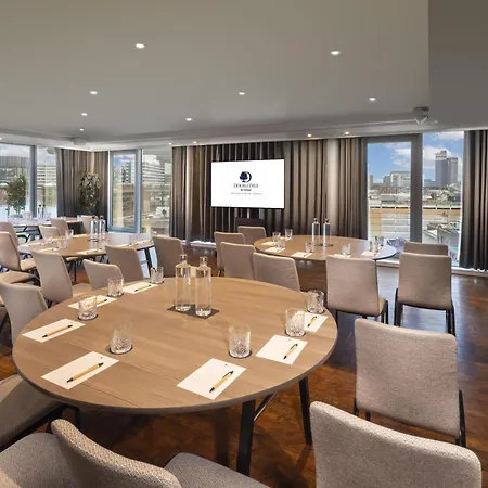 Doubletree By Hilton Manchester Piccadilly-2