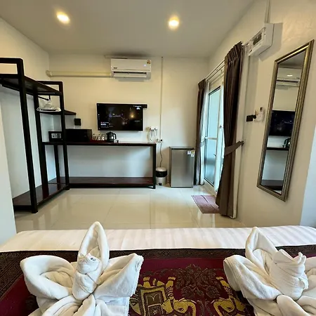 Naiyang Discovery Beach Resort-3