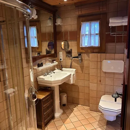 Romantik Hotel U Raka-3