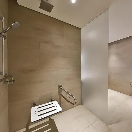 Doubletree By Hilton Dubai - Business Bay-3