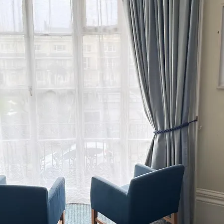 Brighton House-2