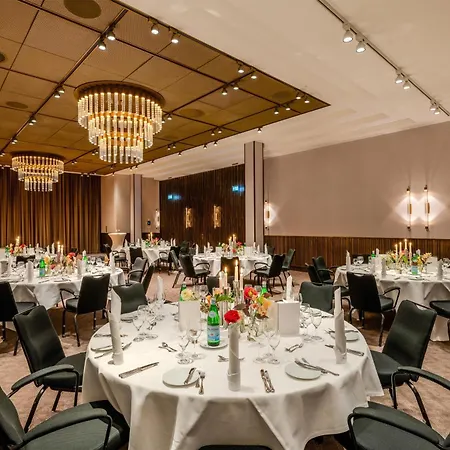 Radisson Blu Senator Hotel, Luebeck-2