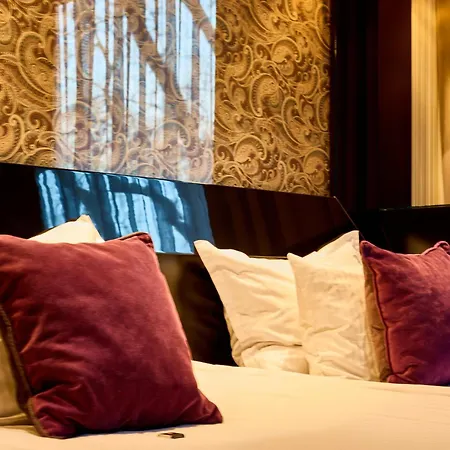 Platinum Palace Boutique Hotel & Spa-3