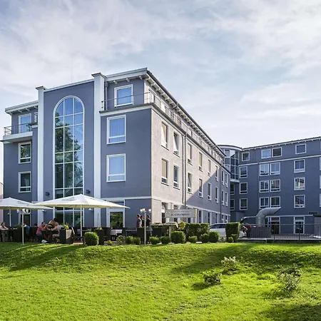 Hotel Am Schloss Koepenick By Golden Tulip-3
