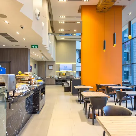 Holiday Inn Express Bangkok Siam By Ihg-3