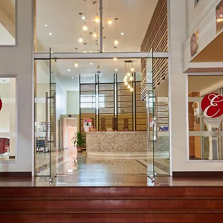 Eastiny Plaza Hotel-3