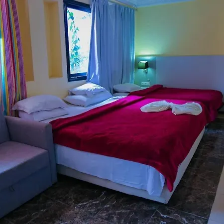 Grand Hotel Tazi-3