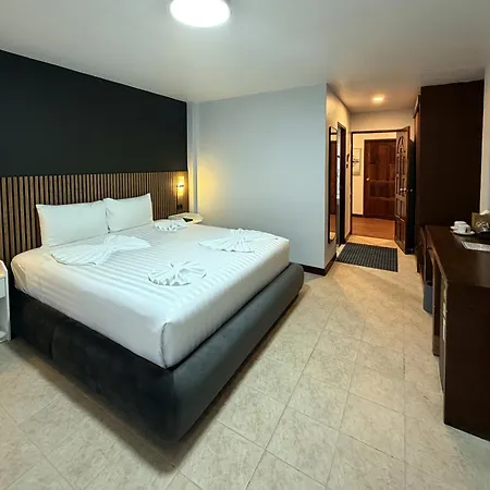 Karon Place-2