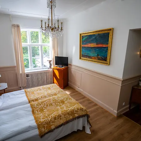 Hotel Allegade 10-3