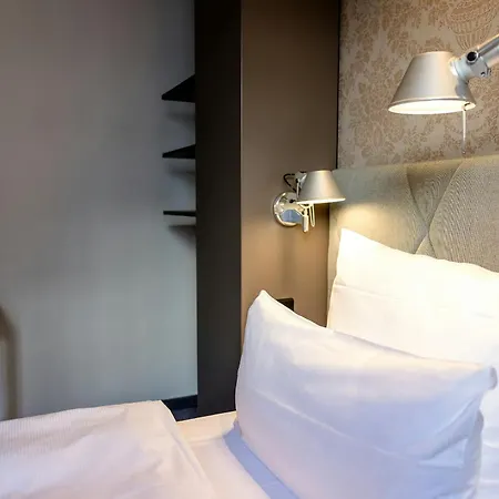 Motel One Muenchen-Sendlinger Tor-3
