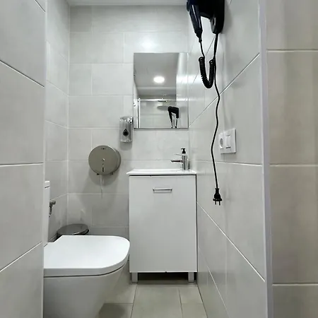 Be Ramblas Guest House-2