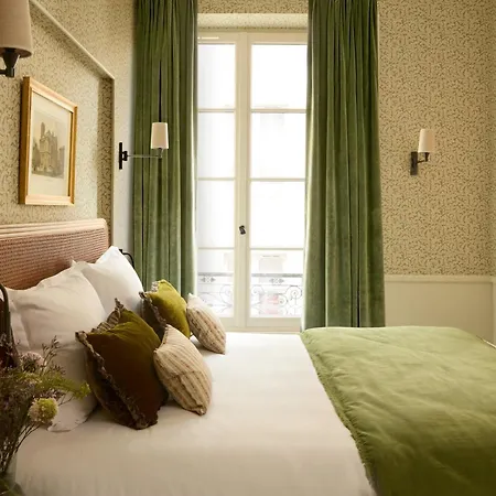 Hotel Des Orfevres-3