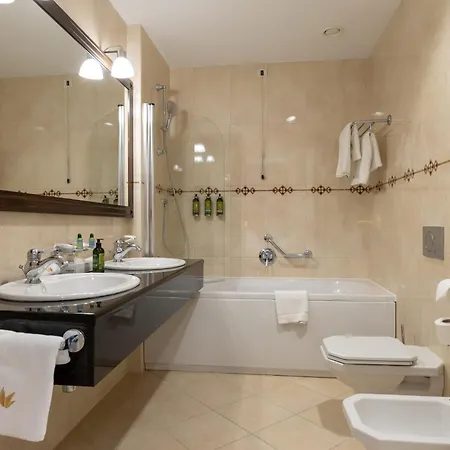 Royal Princess Hotel-2