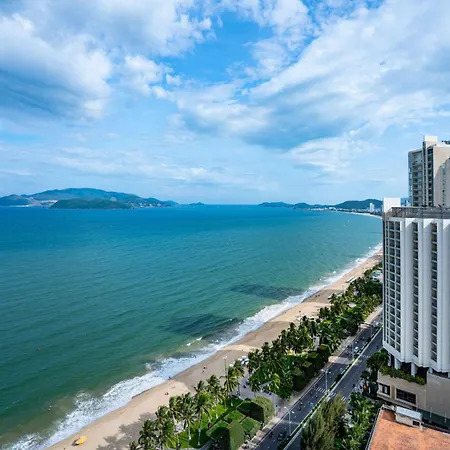 Sheraton Nha Trang Hotel & Spa-3