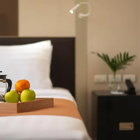 Mandarin Hotel Managed By Centre Point-2
