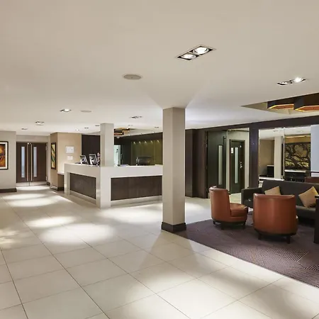Doubletree By Hilton London Ealing-2