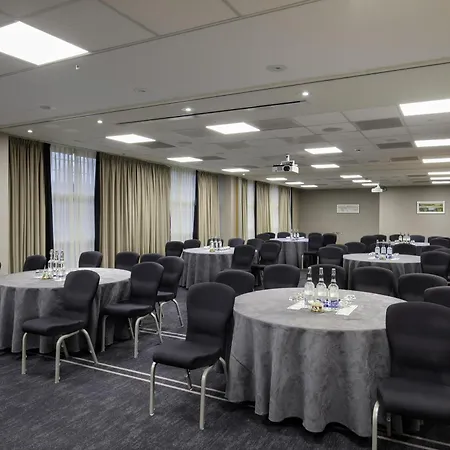 Hilton London Canary Wharf-2