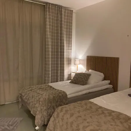 Systemairhallen Bed&Breakfast-3
