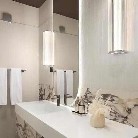 Amelie Luxury Rooms-2