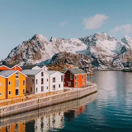 Henningsvær Bryggehotell - by Classic Norway Hotels-2